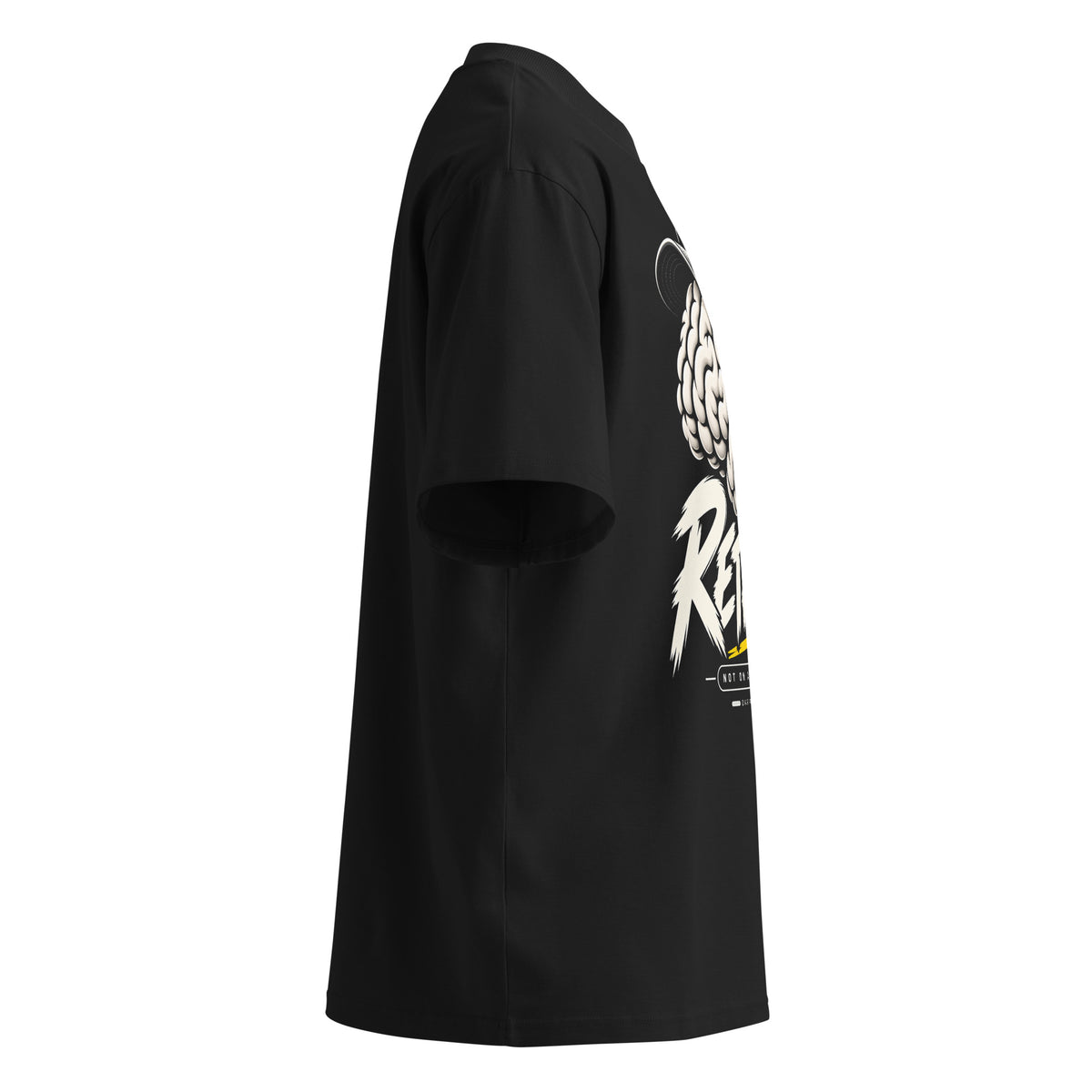 Rethink Tee negra de Daring Brains, mockup del producto