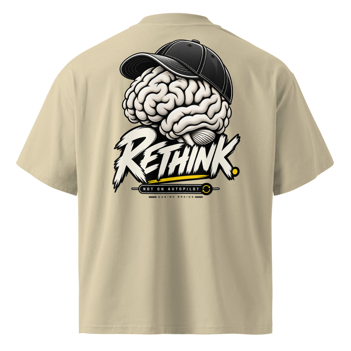 Rethink Back Tee crema de Daring Brains, mockup del producto
