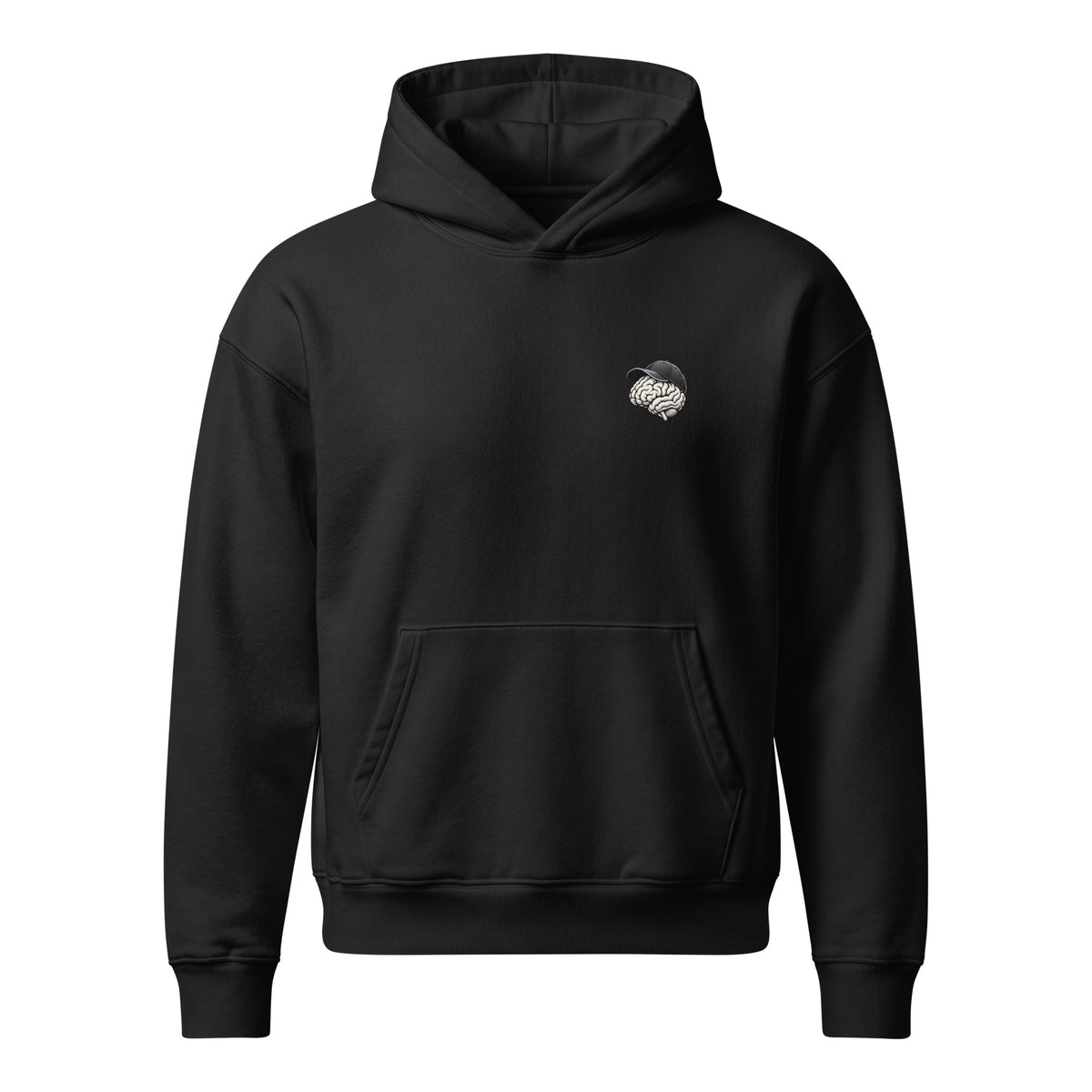 Think Before You Accept Hoodie negra de Daring Brains, mockup del producto